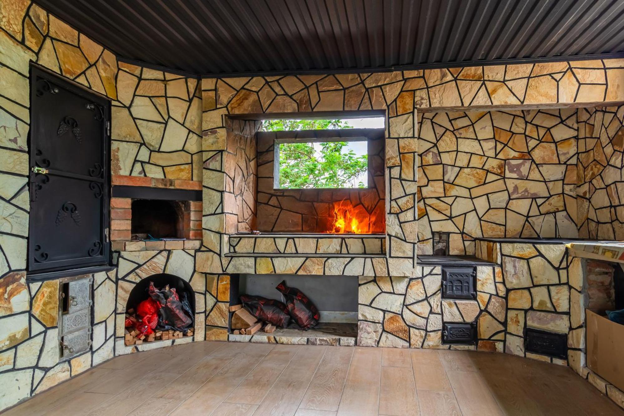 Romantik Solotvyno Exteriör bild